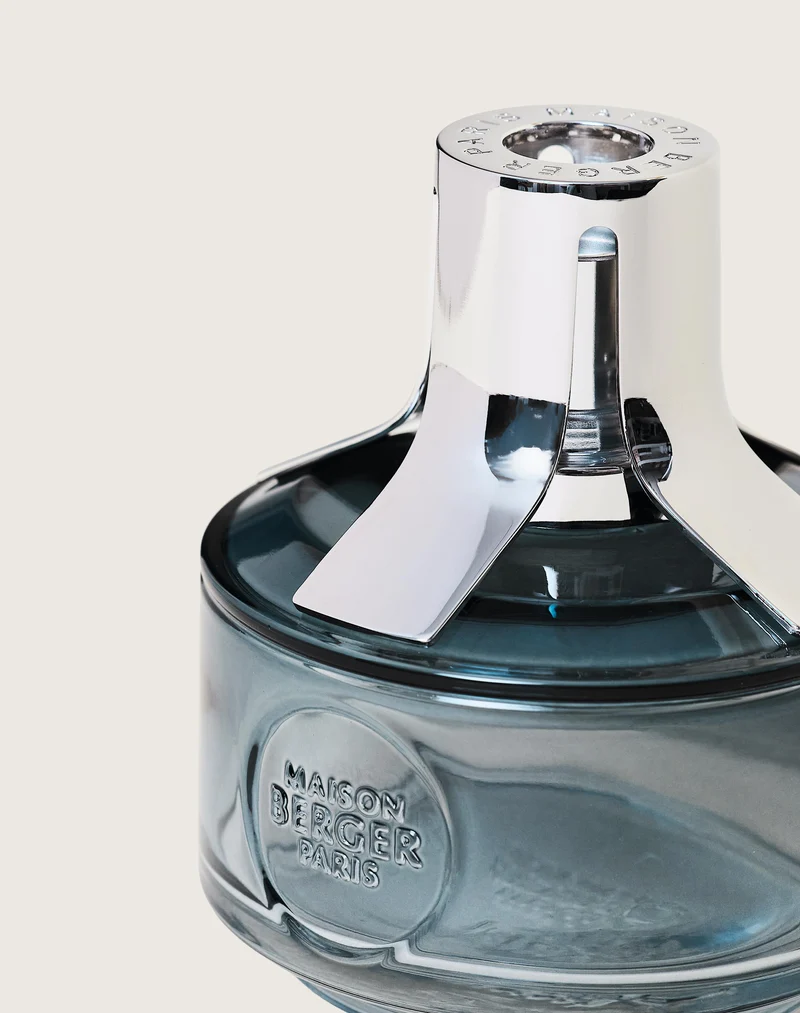 Lampe Berger Identity Maron Bleu verkrijgbaar bij de Zijden Boutique op de Molslaan 12 in Delft