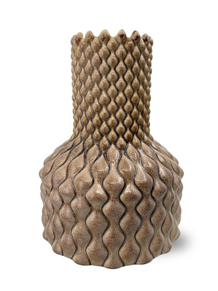 Living Diamond beige vaas met diamantpatroon verkrijgbaar bij de Zijden Boutique in Delft